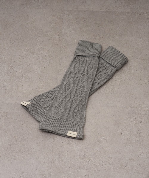 RAY CASSIN(レイカズン)の「ケーブルレッグウォーマー(レッグウォーマー・レディース・ブラック/チャコールグレー/グレー/ベージュ・FREE)」の19枚目の写真