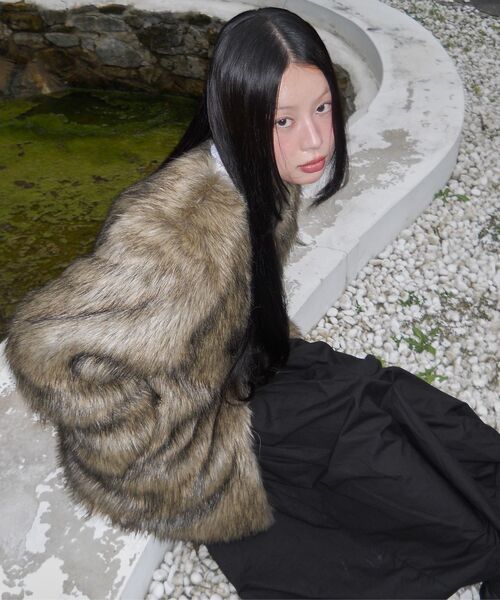 FLAREUP(フレアアップ)の「Fur Jacket (FL-046_Brown)(ムートンコート・レディース・ブラウン・1/2)」の12枚目の写真