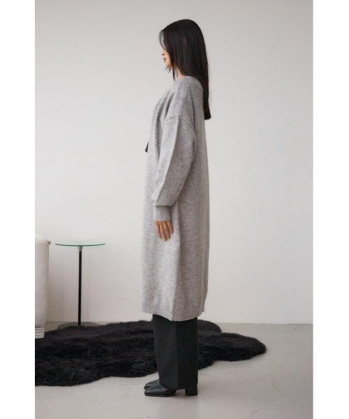 AZUL by moussy（アズールバイマウジー）の「ニットロングカーディガン（カーディガン/ボレロ・レディース・ベージュ/チャコールグレー/ブラック・FREE）」の21枚目の写真