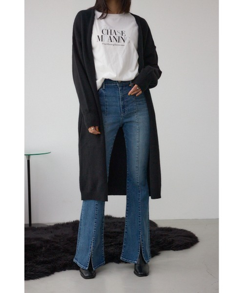 AZUL by moussy（アズールバイマウジー）の「ニットロングカーディガン（カーディガン/ボレロ・レディース・ベージュ/チャコールグレー/ブラック・FREE）」の4枚目の写真