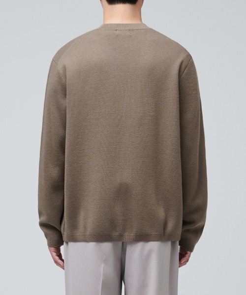 MUSINSA STANDARD(ムシンサスタンダード)の「ミニマルカーディガン【モカ】(カーディガン/ボレロ・メンズ・その他・SMALL/MEDIUM/LARGE/X-LARGE/XX-LARGE)」の7枚目の写真