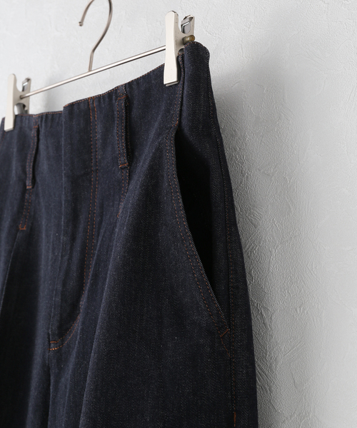 Noble(ノーブル)の「デニムライクスラックス(デニムパンツ・レディース・ネイビー・38/36)」の14枚目の写真
