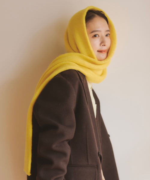 Spick & Span（スピックアンドスパン）の「a&m アルパカミックスニットマフラー（マフラー・レディース・グレー/イエロー/ブルー系その他・FREE）」の7枚目の写真