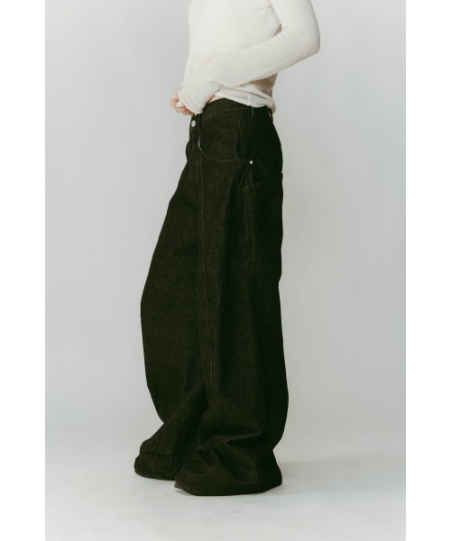 Knuth Marf（クヌースマーフ）の「tuck design denim pants（デニム
