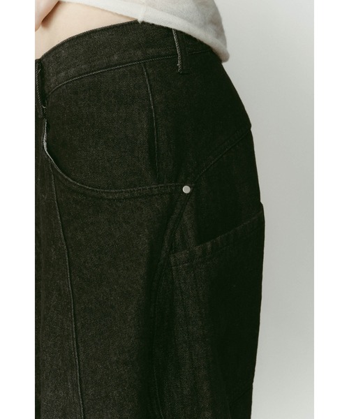 Knuth Marf(クヌースマーフ)の「tuck design denim pants(デニムパンツ・レディース・ブラック系その他/グレー/ブルー系その他・X-SMALL/SMALL/MEDIUM)」の11枚目の写真