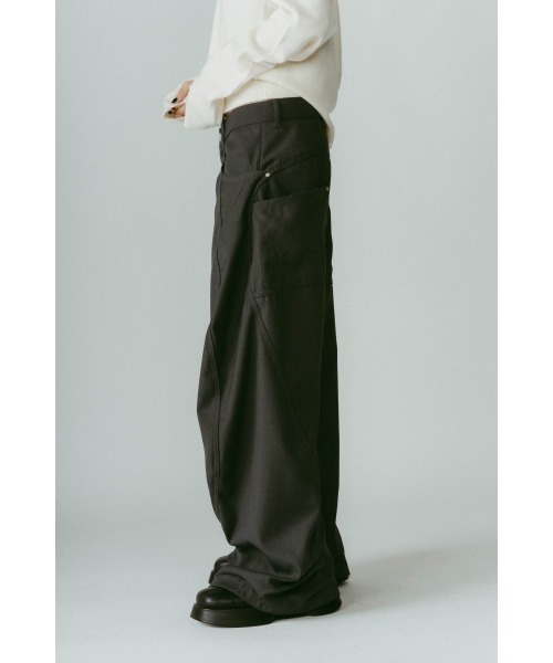 Knuth Marf（クヌースマーフ）の「tuck design denim pants（デニム