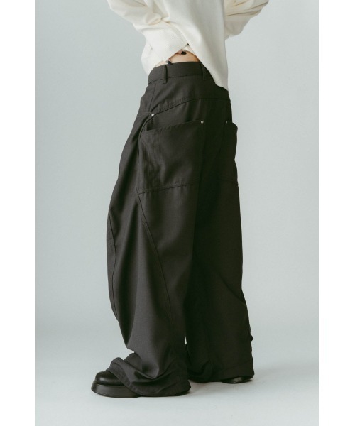 Knuth Marf（クヌースマーフ）の「tuck design denim pants（デニム