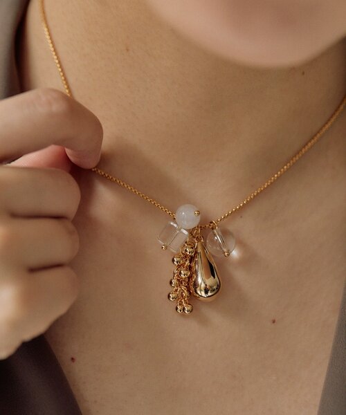 ear PAPILLONNER(イアパピヨネ)の「グリグリロングネックレス(ネックレス・レディース・シルバー/ゴールド・FREE)」の9枚目の写真