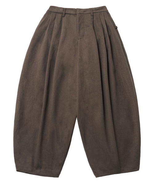 IDWS(アイドンワナセル)の「Void 4 Tuck Balloon Trouser Brown(スラックス・レディース・その他・0/1/2)」の2枚目の写真