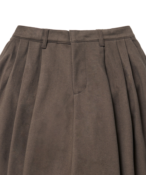IDWS(アイドンワナセル)の「Void 4 Tuck Balloon Trouser Brown(スラックス・レディース・その他・0/1/2)」の4枚目の写真