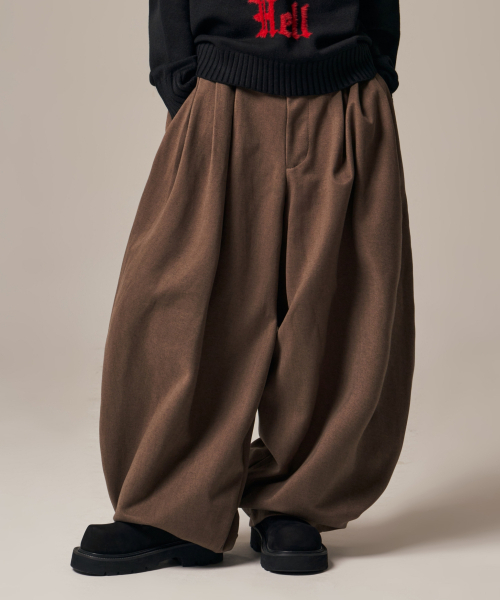 IDWS(アイドンワナセル)の「Void 4 Tuck Balloon Trouser Brown(スラックス・レディース・その他・0/1/2)」の21枚目の写真