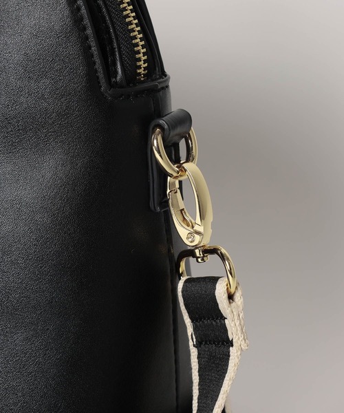 Elura（エルーラ）の「リュクスラインテープBAG　L/633011（ハンドバッグ・レディース・キャメル/ブラック・FREE）」の5枚目の写真