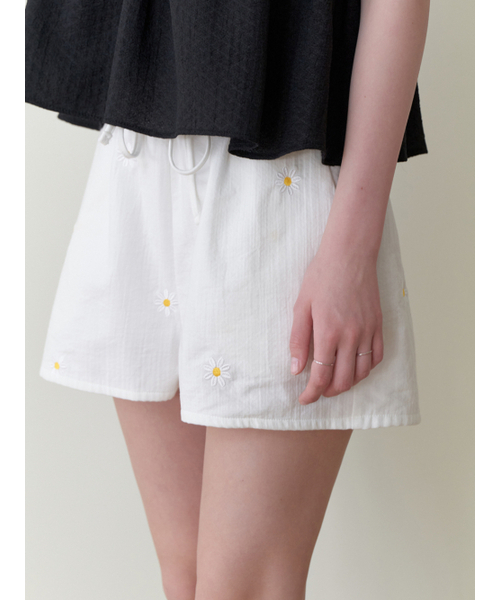 RE_L(リエル)の「Rudbeckia shorts (yellow flower)(その他パンツ・レディース・イエロー・SMALL/MEDIUM)」の2枚目の写真