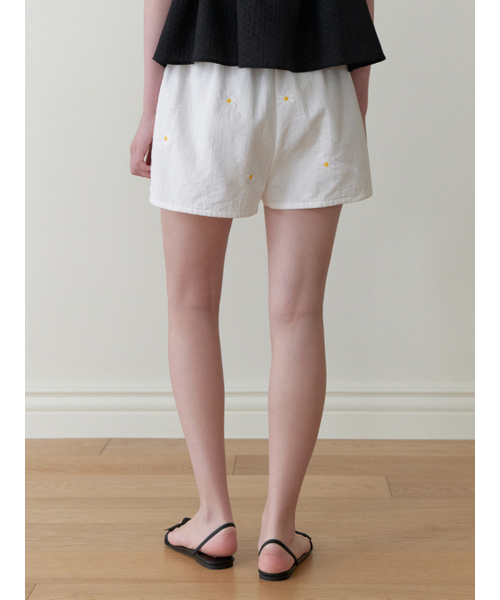 RE_L(リエル)の「Rudbeckia shorts (yellow flower)(その他パンツ・レディース・イエロー・SMALL/MEDIUM)」の4枚目の写真