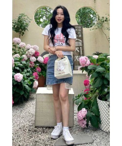SEARCH410(サーチ410)の「ハートレタリングクロップTシャツホワイト(Tシャツ/カットソー・レディース・その他・FREE)」の3枚目の写真