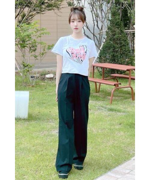 SEARCH410(サーチ410)の「ハートレタリングクロップTシャツホワイト(Tシャツ/カットソー・レディース・その他・FREE)」の4枚目の写真
