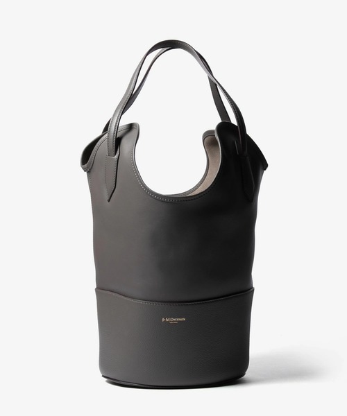 J&M Davidson(ジェイアンドエムデヴィッドソン)の「J&M DAVIDSON SMALL RAY BUCKET ジェイアンドエムデヴィッドソン スモールレイ バケット ショルダーバッグ(ショルダーバッグ・レディース・グレー系1/ブラック・FREE)」の2枚目の写真