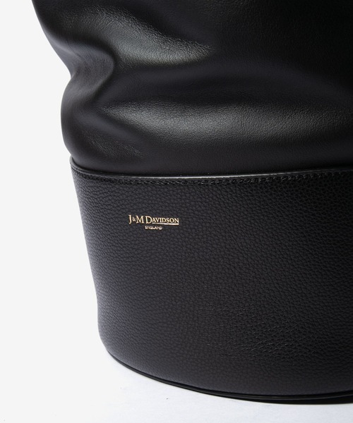 J&M Davidson(ジェイアンドエムデヴィッドソン)の「J&M DAVIDSON SMALL RAY BUCKET ジェイアンドエムデヴィッドソン スモールレイ バケット ショルダーバッグ(ショルダーバッグ・レディース・グレー系1/ブラック・FREE)」の9枚目の写真