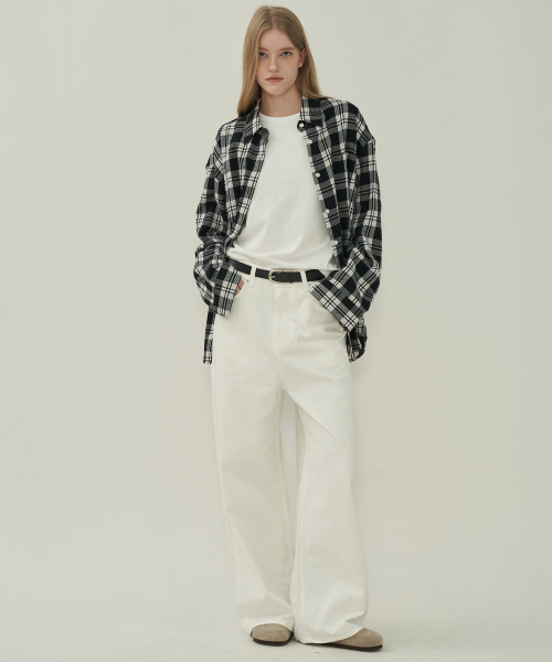 MOTT(モット)の「サイドボタンコットンパンツ - ホワイト(その他パンツ・レディース・その他・SMALL/MEDIUM)」の1枚目の写真