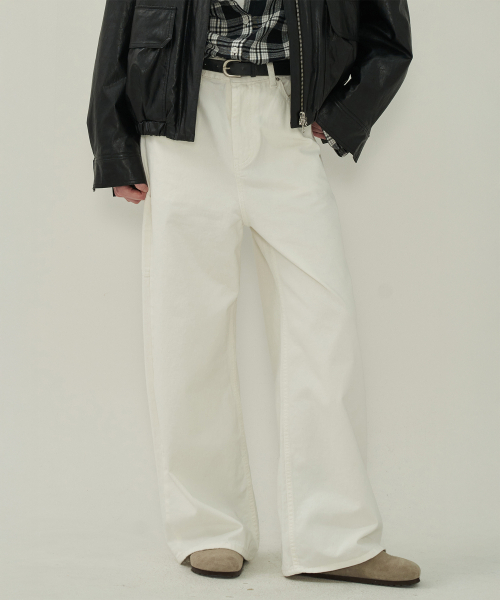 MOTT(モット)の「サイドボタンコットンパンツ - ホワイト(その他パンツ・レディース・その他・SMALL/MEDIUM)」の3枚目の写真