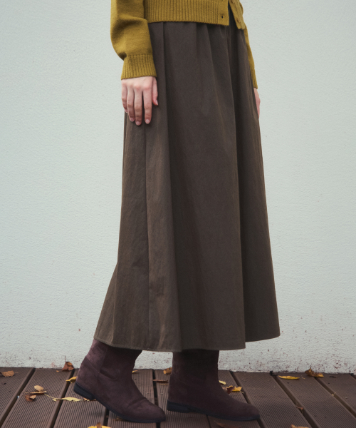 WEDNESDAYOASISFORWOMEN(ウェンズデー オアシス フォー ウーマン)の「スローフレアロングハーフバンディングスカート_BROWN(W25-SK02)(スカート・レディース・ブラウン・SMALL/MEDIUM)」の2枚目の写真