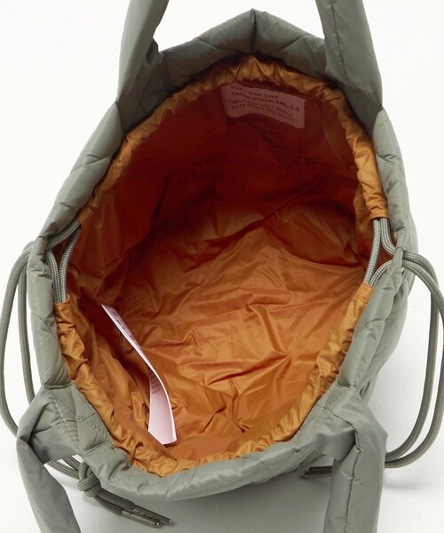 TAION（タイオン）の「＜TAION＞ソフトシェル S ダウン トートバッグ（トートバッグ・メンズ・オフホワイト/ケリーグリーン/ブラック・FREE）」の7枚目の写真