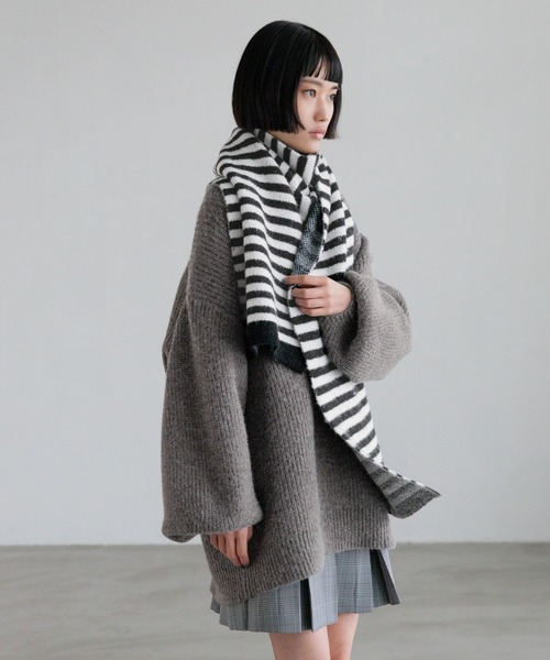 LOWRYS FARM（ローリーズファーム）の「ボーダーストール　640616（ストール/ショール・レディース・ブラック/ブラウン・FREE）」の4枚目の写真