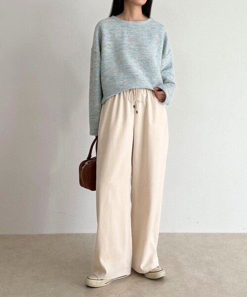 fredy emue（フレディエミュ）の「シルキーウォームセミワイドイージーパンツ（その他パンツ・レディース・チャコールグレー/ベージュ/オフホワイト/ブルー・36/38）」の21枚目の写真