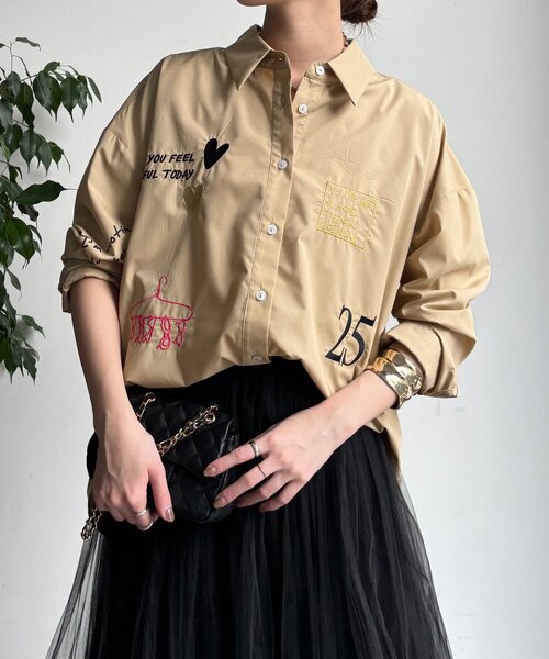 新品タグ付！ジャスグリッティー♡リボン付裾刺繍ブラウス 裾スカラップ刺しゅうシャツブラウス - ベルーナ【公式】
