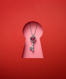 PANDORA | エレベイテッド ハート キー コリエ ネックレス(ネックレス)