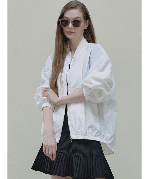 AVANT-G(アバン)の「Nylon Oversized Jumper - white(ナイロンジャケット・レディース・その他・FREE)」の1枚目の写真