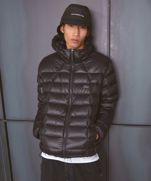 LMCの「OVAL GLOBE LIGHT WEIGHT HOODED DOWN JACKET black（ダウンジャケット/コート・レディース・その他・M/L/S/XL）」の3枚目の写真