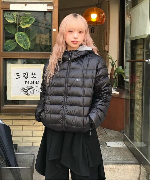 LMCの「OVAL GLOBE LIGHT WEIGHT HOODED DOWN JACKET black（ダウンジャケット/コート・レディース・その他・M/L/S/XL）」の21枚目の写真