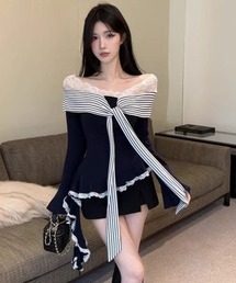 オフショルダー」に該当するトップス（ストライプ柄）ファッション通販