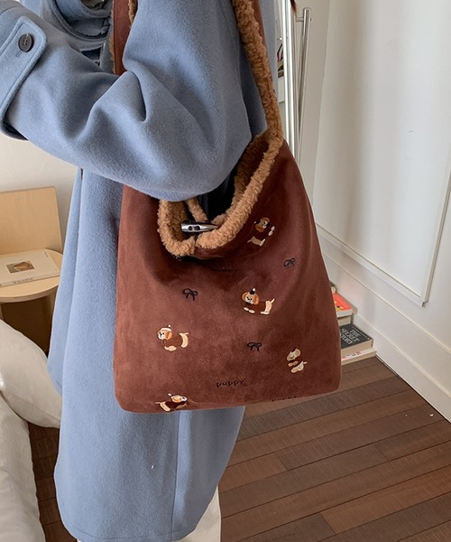 blackdia ocean（ブラックダイヤオーシャン）の「blackdia ocean もふもふ わんちゃん リバーシブルバッグ（ショルダーバッグ・レディース・ブラウン/ブラウン系その他・FREE）」の11枚目の写真
