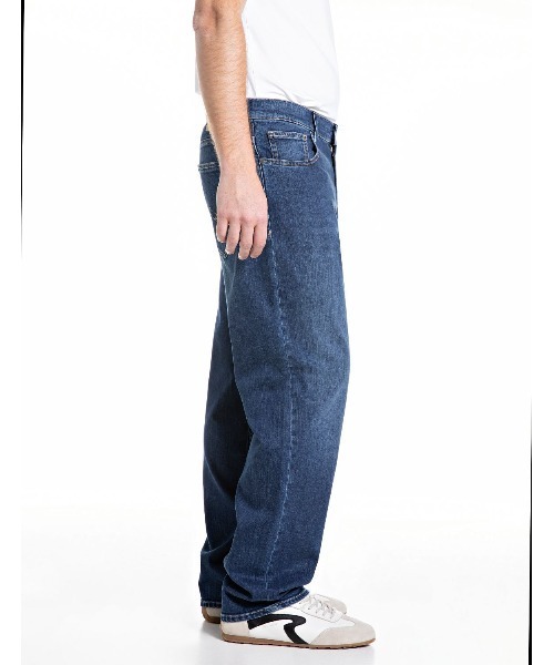 REPLAY（リプレイ）の「リラックスフィットKIRAN インディゴストレッチデニム（デニムパンツ・メンズ・ブルー・W36xL32/W34xL32/W33xL32/W32xL32/W31xL32/W30xL32/W29xL32）」の3枚目の写真