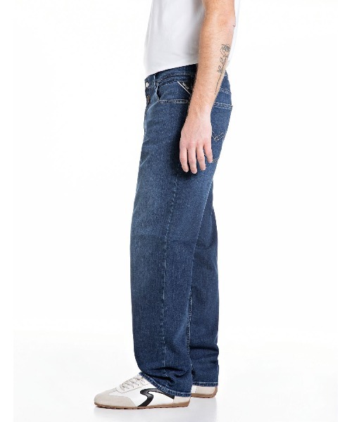 REPLAY（リプレイ）の「リラックスフィットKIRAN インディゴストレッチデニム（デニムパンツ・メンズ・ブルー・W36xL32/W34xL32/W33xL32/W32xL32/W31xL32/W30xL32/W29xL32）」の4枚目の写真