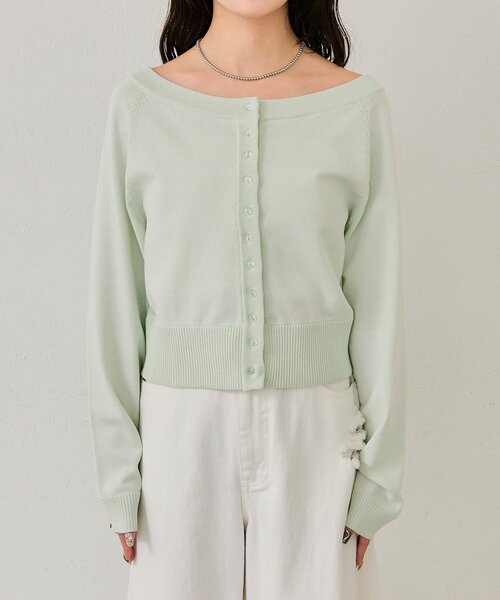 mystic（ミスティック）の「【4色展開/羽織としても◎】ワイドネッククリアボタンカーディガン（カーディガン/ボレロ・レディース・グリーン/ピンク/アイボリー/ブラック・FREE）」の5枚目の写真
