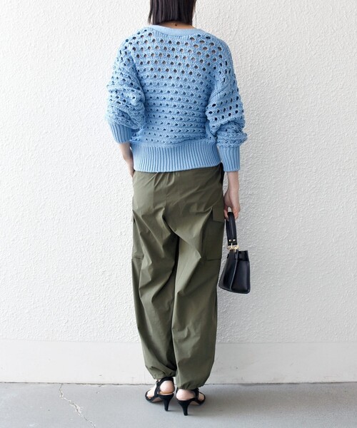 SHIPS any（シップス エニィ）の「【WEB限定】SHIPS any:〈洗濯機可能〉タイプライター イージー カーゴ パンツ（カーゴパンツ・レディース・オリーブ/ネイビー・40/38/36）」の4枚目の写真