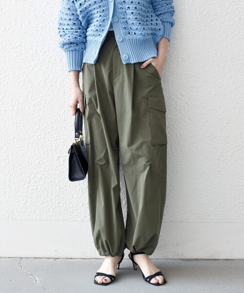 SHIPS any（シップス エニィ）の「【WEB限定】SHIPS any:〈洗濯機可能〉タイプライター イージー カーゴ パンツ（カーゴパンツ・レディース・オリーブ/ネイビー・40/38/36）」の9枚目の写真