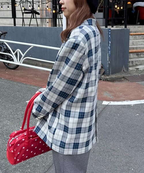 HELLO.SANFRANCISCO（ハローサンフランシスコ）の「【HELLO.SANFRANCISCO】フラワー釦チェックオーバージャケット（テーラードジャケット・レディース・イエロー/ブラック/ブルー・ONE SIZE）」の9枚目の写真