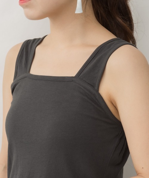aity(アイティ)の「M-4L ブラ紐隠し レイヤードキャミソールミニワンピ 夏服(キャミソール・レディース・オフホワイト/ブラック/チャコールグレー/グレイッシュベージュ・4L/3L/LL/L/M)」の5枚目の写真