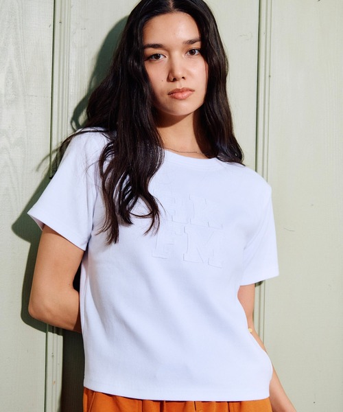 RIKKA FEMME(リッカファム)の「RIKKA FEMME/リッカファム 半袖 Tシャツ リブ フロント刺繍 RF6S-2104(Tシャツ/カットソー・レディース・ブラック/ホワイト・M/L/S/M)」の9枚目の写真