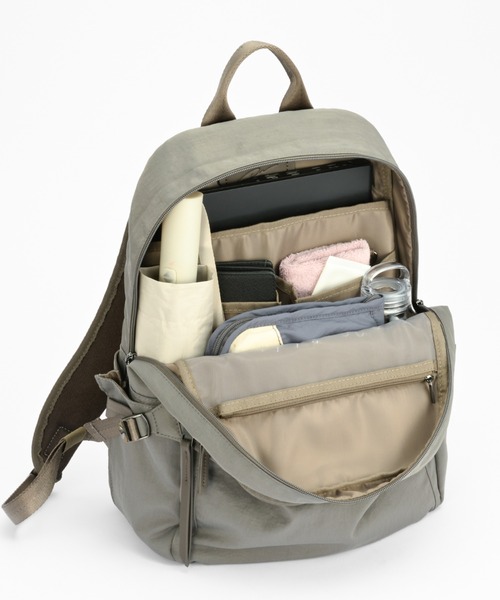 W&.Day/Night(ダブルアンド デイナイト)の「リュックサック キルッコ コレクション 15L A4サイズ 13.3インチPC ボトルホルダー 19144(バックパック/リュック・レディース・ブラック/ライトグレー系・FREE)」の18枚目の写真