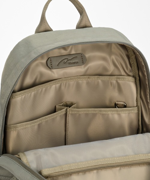 W&.Day/Night(ダブルアンド デイナイト)の「リュックサック キルッコ コレクション 15L A4サイズ 13.3インチPC ボトルホルダー 19144(バックパック/リュック・レディース・ブラック/ライトグレー系・FREE)」の21枚目の写真