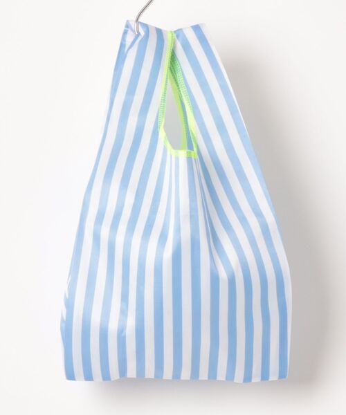 PUEBCO（プエブコ）の「SCHOOL TIE FABRIC SMALL BAG / Light BluexWhite（エコバッグ/サブバッグ・メンズ・ホワイト×ブルー・ONE SIZE）」の2枚目の写真