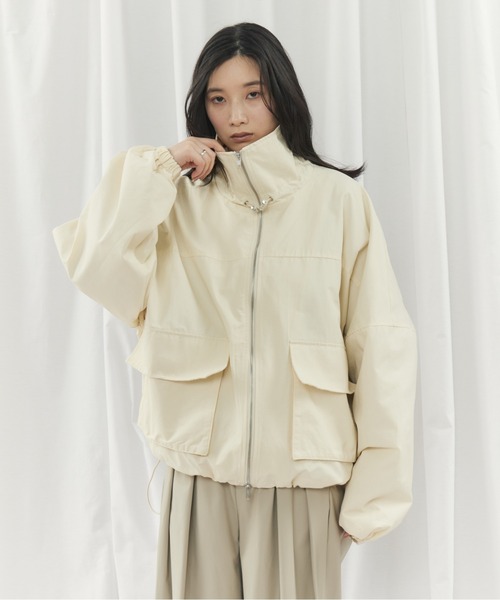 CIEL'AIR(シエルエアー)の「TWILL STAND COLLAR JK(ツイルスタンドカラージャケット)(ブルゾン・レディース・ブラック/アイボリー・FREE)」の3枚目の写真
