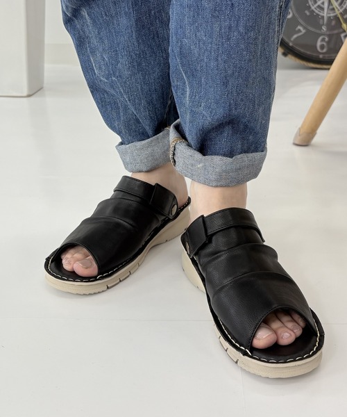 LUGG NAGG(ラグナグ)の「【WilsonLee】【スポっと】【軽量】コンフォート2WAYサンダル【3E】【リラックス】(サンダル・レディース・ブラウン/ブラック/ホワイト・S/M/L/LL)」の2枚目の写真