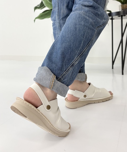 LUGG NAGG(ラグナグ)の「【WilsonLee】【スポっと】【軽量】コンフォート2WAYサンダル【3E】【リラックス】(サンダル・レディース・ブラウン/ブラック/ホワイト・S/M/L/LL)」の11枚目の写真