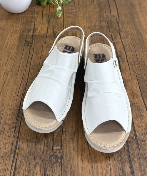 LUGG NAGG(ラグナグ)の「【WilsonLee】【スポっと】【軽量】コンフォート2WAYサンダル【3E】【リラックス】(サンダル・レディース・ブラウン/ブラック/ホワイト・S/M/L/LL)」の22枚目の写真